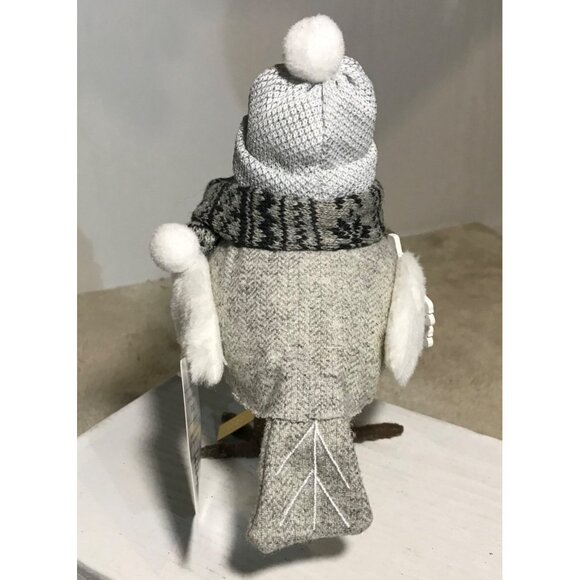 Wondershop Featherly Friends Rime Winter Bird Statue With Scarf & Hat 2021 7" - Picture 3 of 9